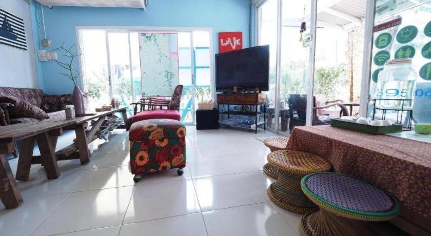 Hua Hin Lub Sabai Vandrarhem Exteriör bild